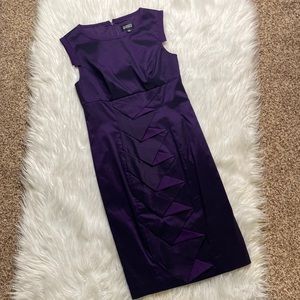 Adrianna Papell Purple Cocktail Dress, empire waist. Origami Design, Size 4